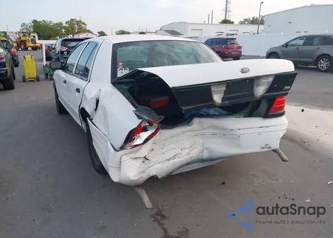 2006 Ford Crown Victoria Police/Police Interceptor из США, поврежденный, VIN 2FAHP71W66X124316